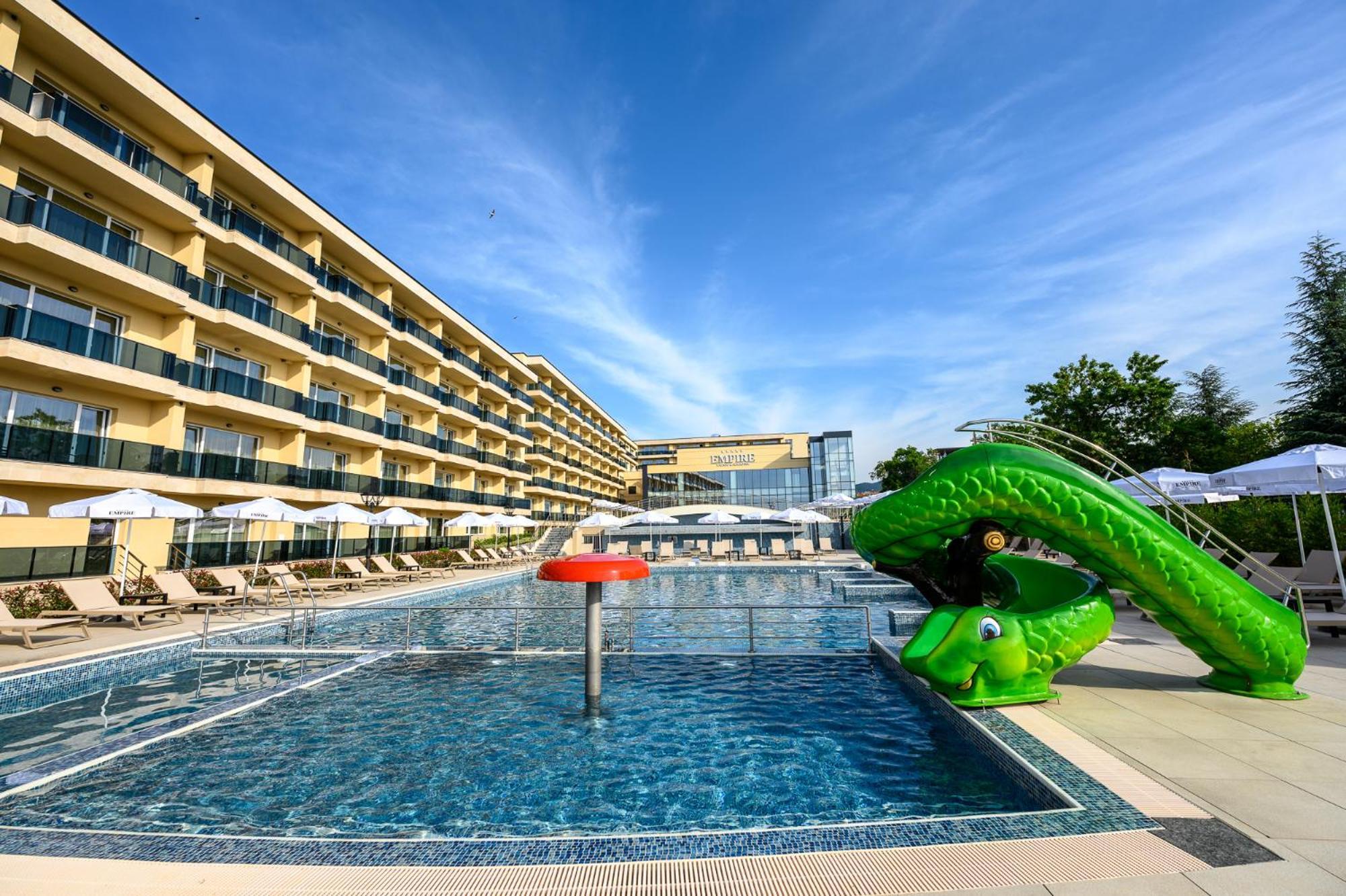 Empire Balneo & Spa Hotel Хисаря Экстерьер фото