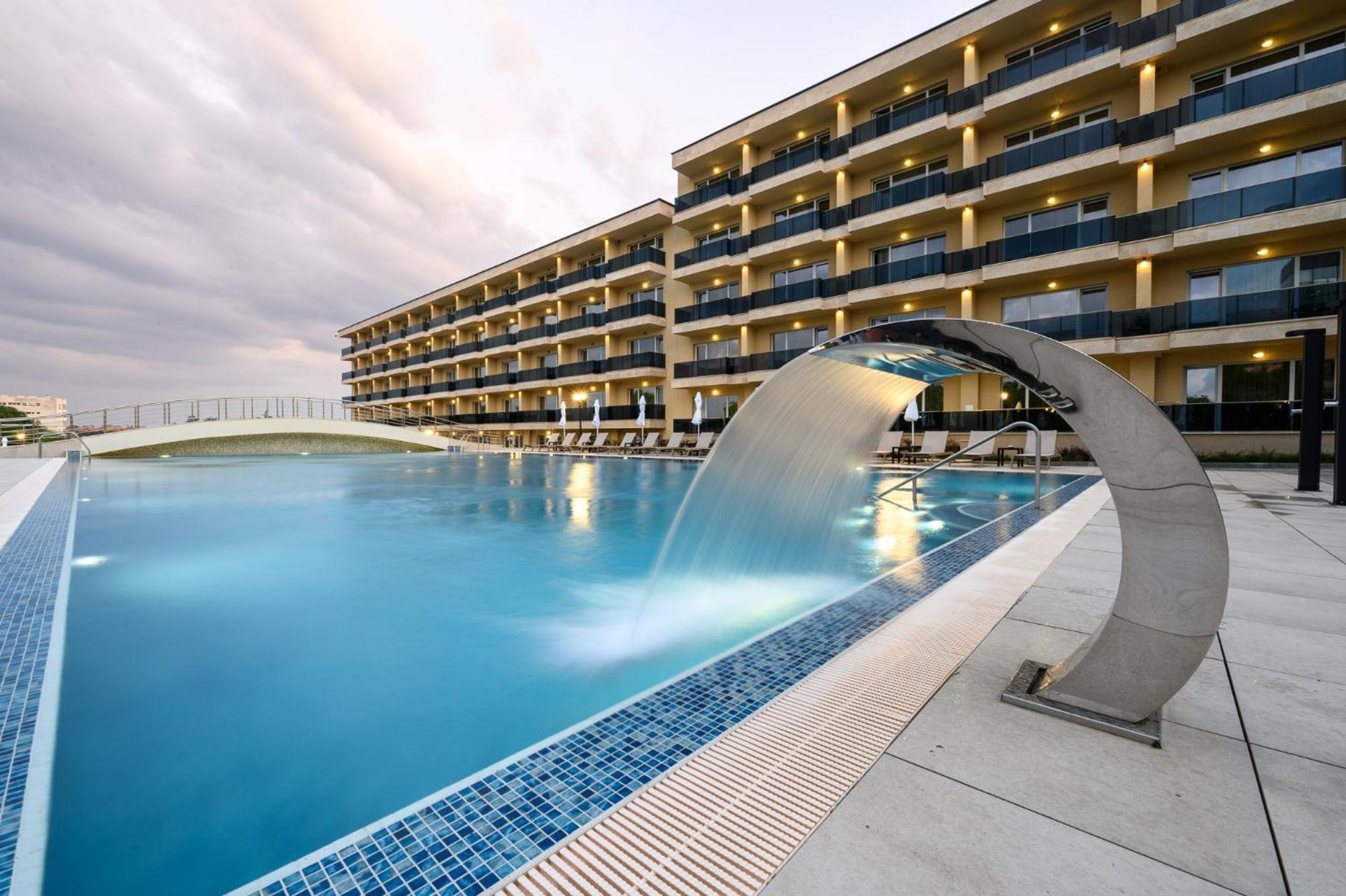 Empire Balneo & Spa Hotel Хисаря Экстерьер фото