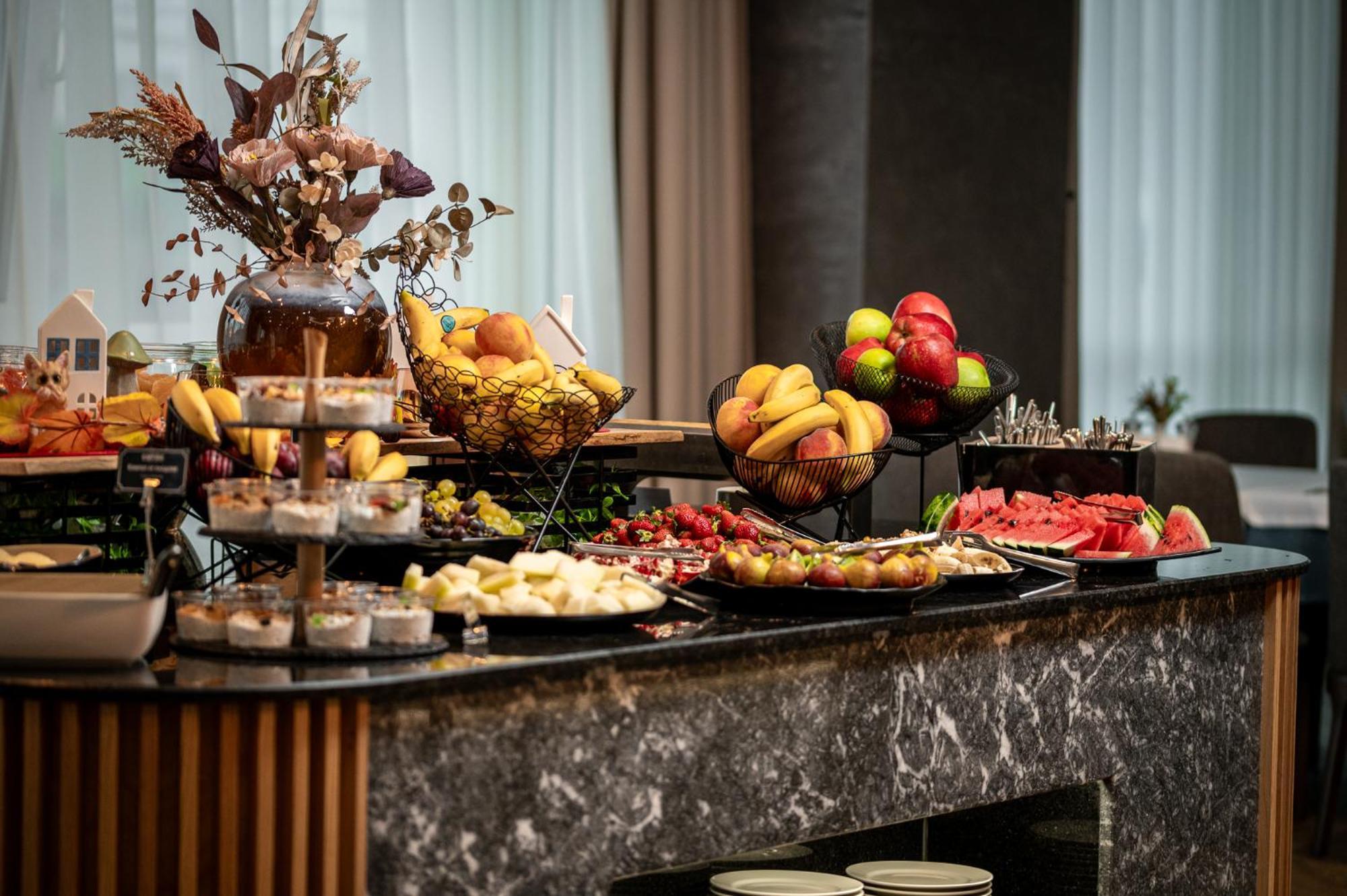 Empire Balneo & Spa Hotel Хисаря Экстерьер фото